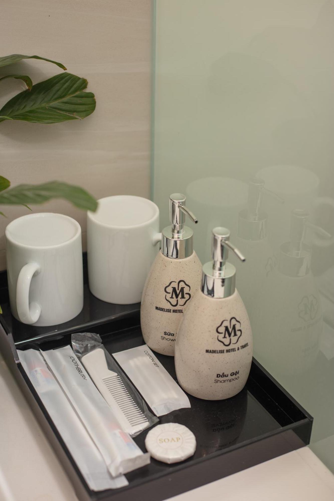 Madelise Adora Hotel & Travel Hanoi Dış mekan fotoğraf