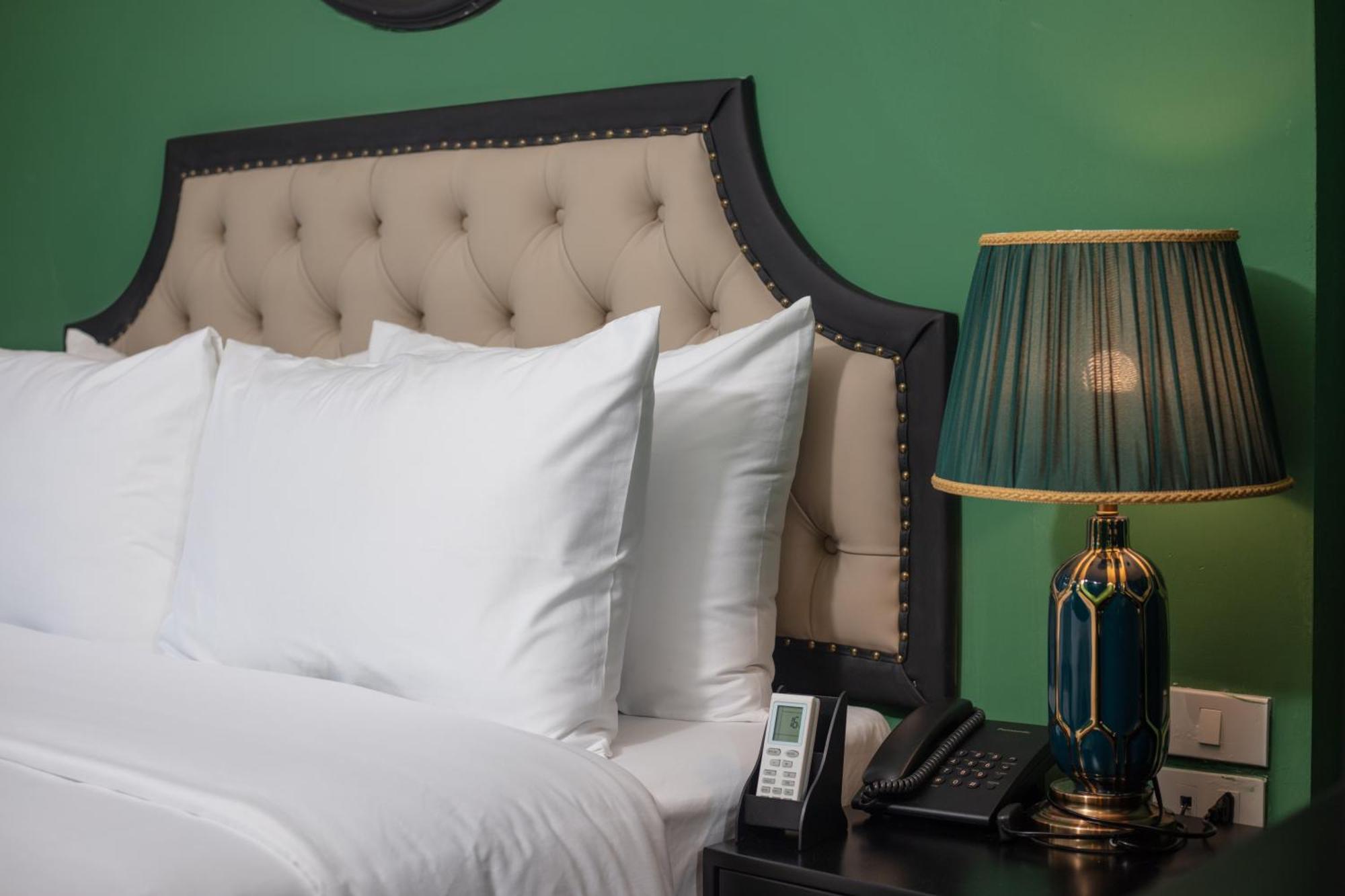 Madelise Adora Hotel & Travel Hanoi Dış mekan fotoğraf