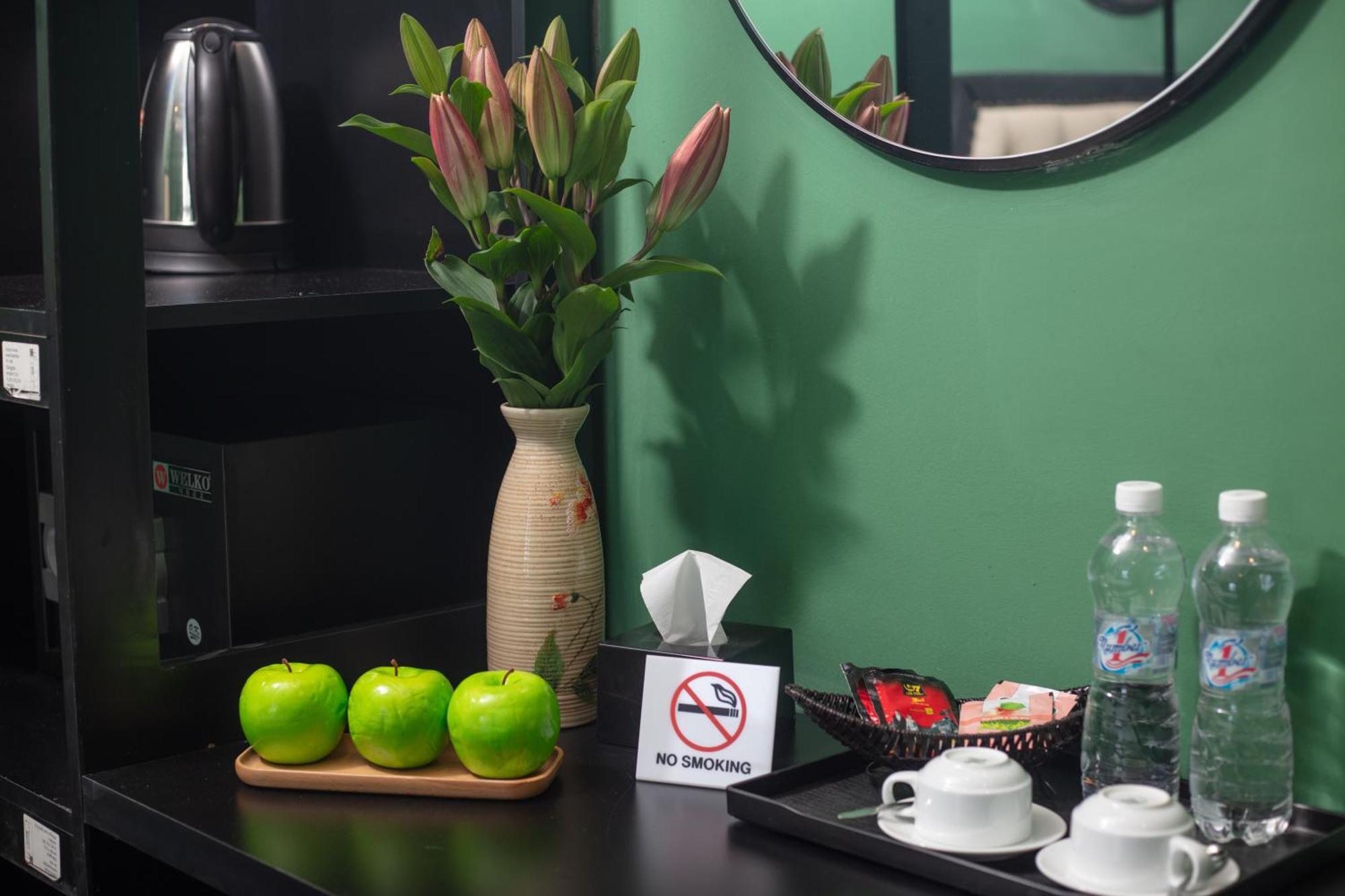 Madelise Adora Hotel & Travel Hanoi Dış mekan fotoğraf